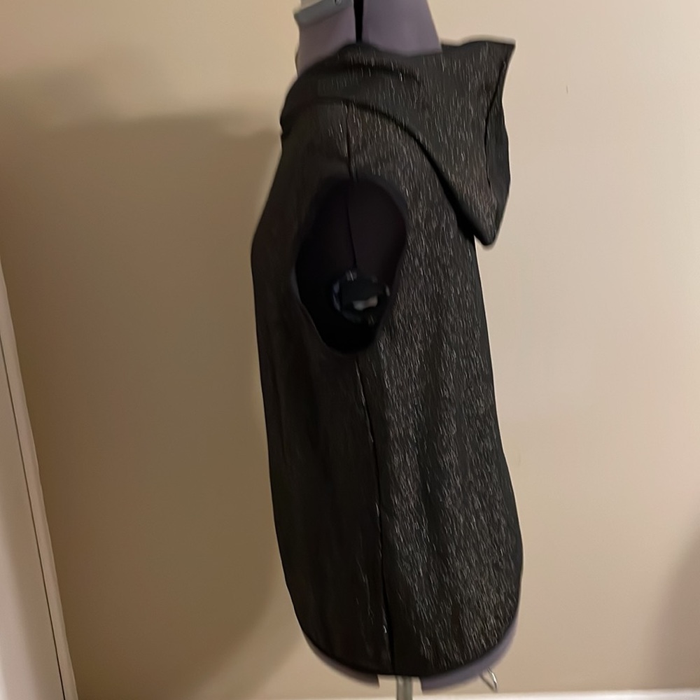 Under Control vest - Picture 3 of 3